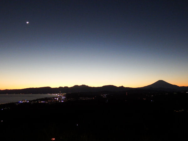 湘南平　富士山　夜景
