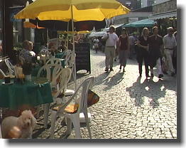 ���݉����𔲂����Ƃ���� �u�I�[�o�[�ʂ�v ���l�ʂ�͑����B