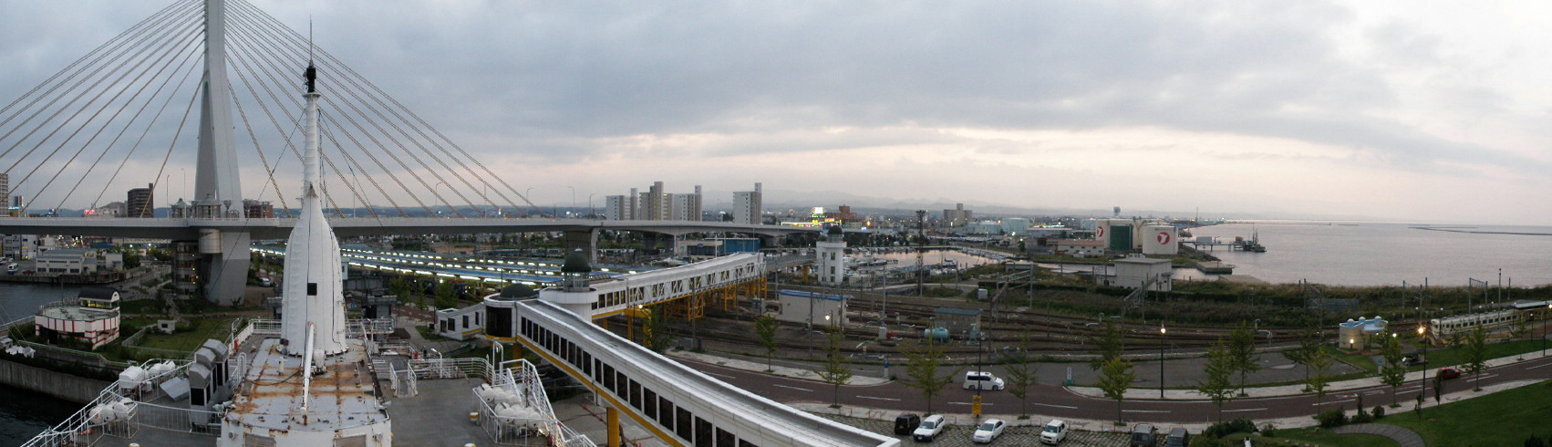 �X�w�O�E���b�c�ۂ���X�w���ʂ�]�� 