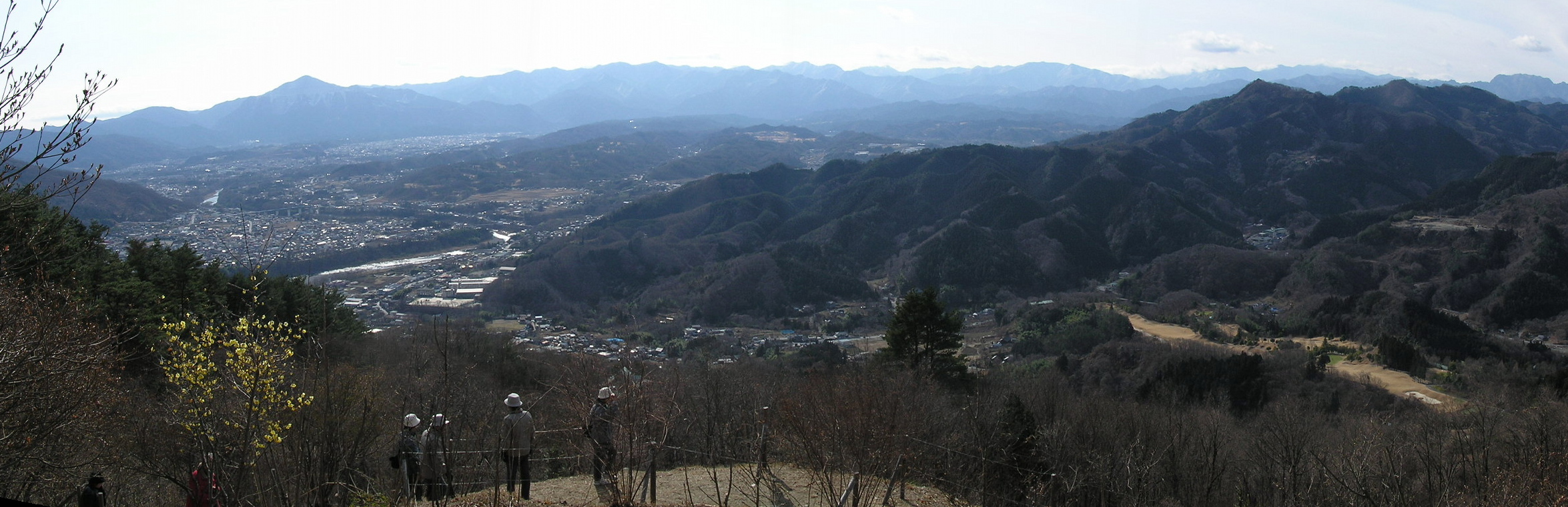 ��o�R�R���t�߂���̒��] 