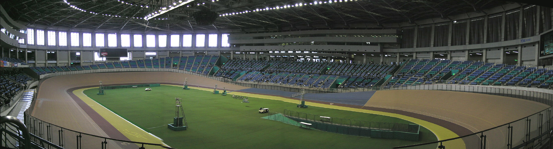 �O���[���h�[���O�� 