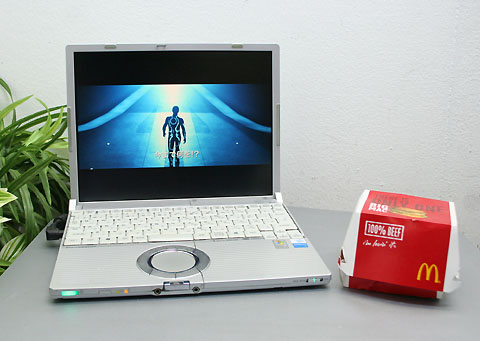★わずか1.2kg♪DVDコンボ内蔵B5ノート♪★Let'sNote CF-W4★